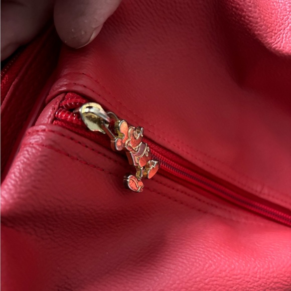 Rare Vintage Red Leather Walt Disney World Mickey Mouse Duffle Bag - Picture 6 of 7